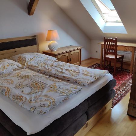 Ferienwohnung-Dachgeschoss Familie Mayer Krems an der Donau Extérieur photo