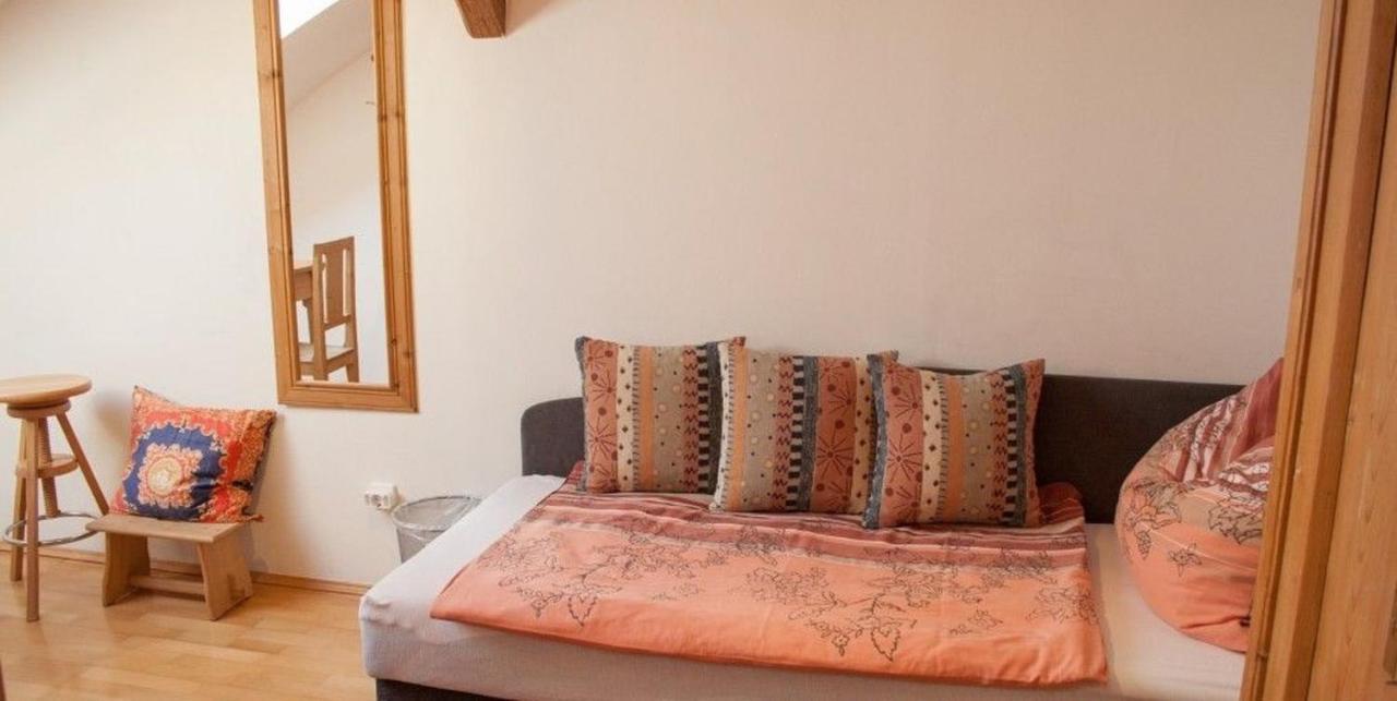 Ferienwohnung-Dachgeschoss Familie Mayer Krems an der Donau Extérieur photo