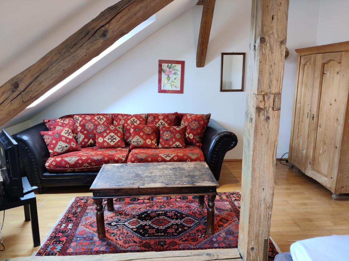 Ferienwohnung-Dachgeschoss Familie Mayer Krems an der Donau Extérieur photo